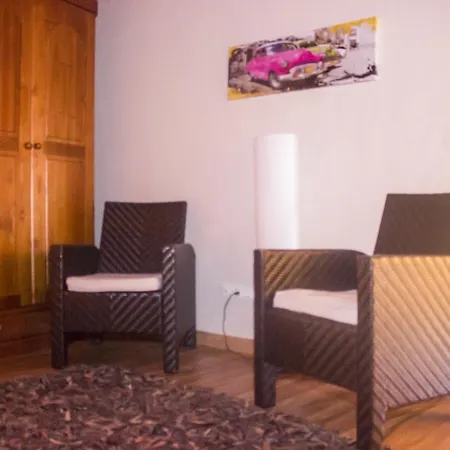 Aptos Playa Moreno. Apartament